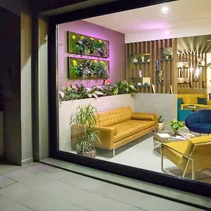 *** Hotel Moody Smart & Comfy Italie